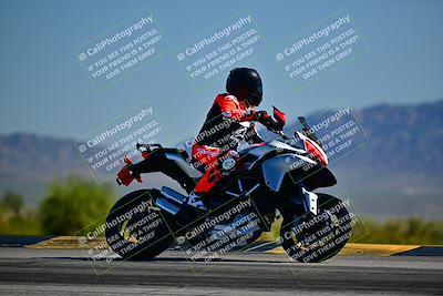 media/Mar-25-2024-Moto Forza (Mon) [[8d4319bd68]]/4-Novice Group/Session 2 (Turn 9 Side)/